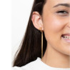 Pendientes-plata-tira-larga-imagen-modelo-Enigma-plata