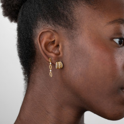 Pendientes-plata-acabado-oro triples-imagen-modelo-Enigma-plata