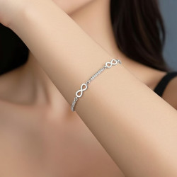 Pulsera-de-plata-circonitas-infinitos-imagen-modelo-Enigma-plata