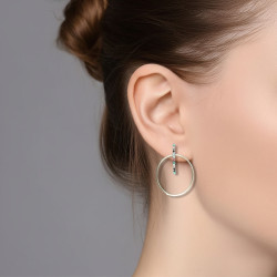 Pendientes-plata-spring-imagen-modelo-Enigma-plata