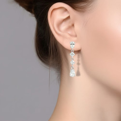 Pendientes-plata-imagen-modelo-Enigma-plata