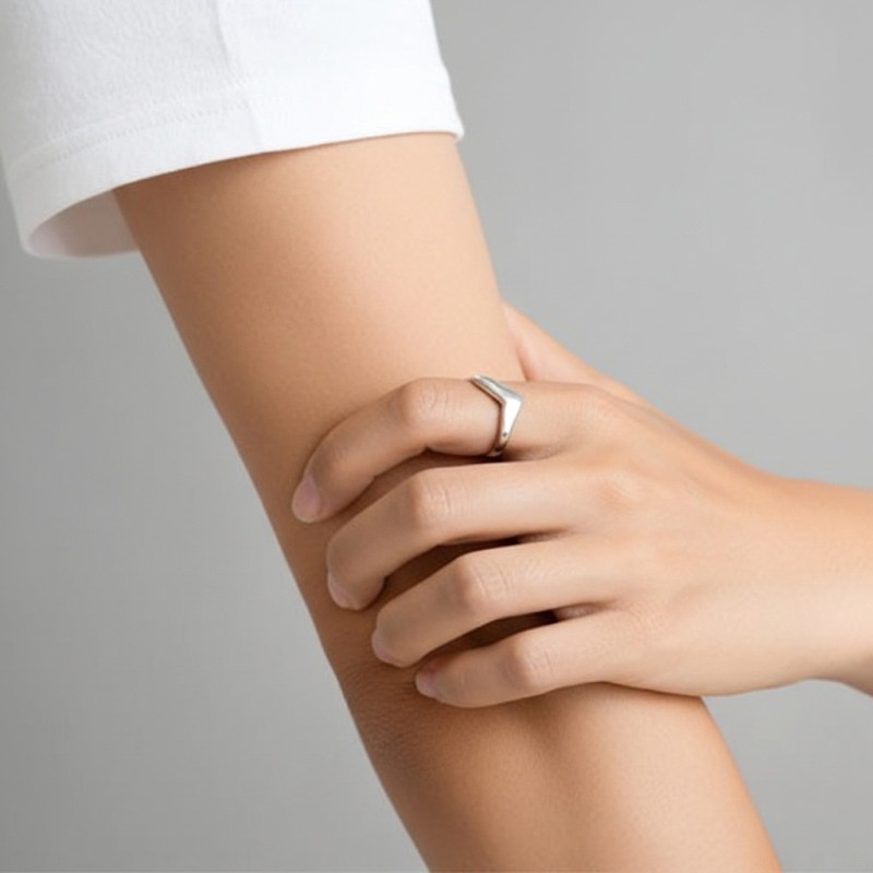 Anillo-plata-pico-imagen-modelo-Enigma-plata