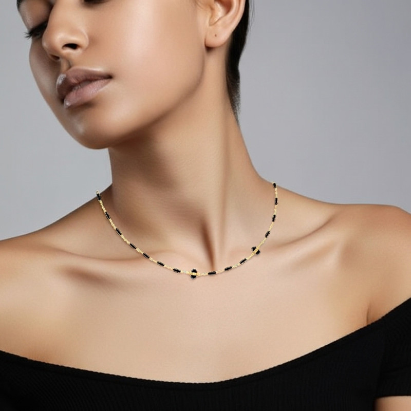 Collar-plata-oro-esmalte-imagen- modelo-Enigma-plata