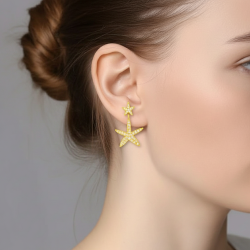 pendientes-estrella-acabado-oro-imagen-modelo-Enigma-plata