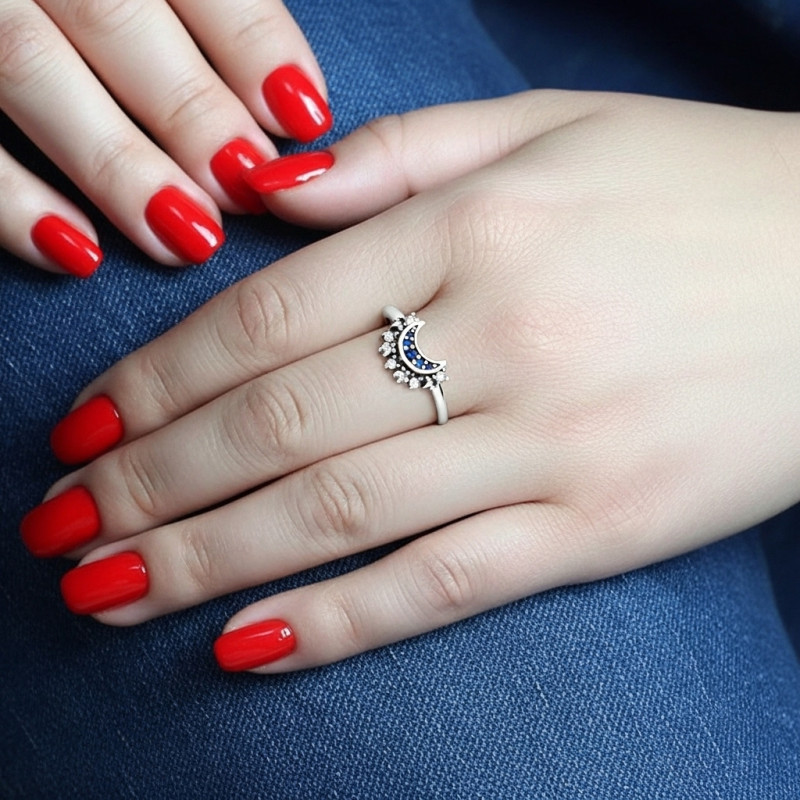 Anillo-plata-luna-imagen-modelo-Enigma-plata