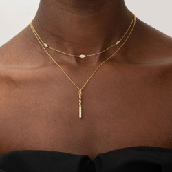 Collar-plata-acabado-oro-imagen-modelo-Enigma-plata