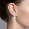 Pendientes-plata-doble margarita-imagen-modelo-Enigma-plata