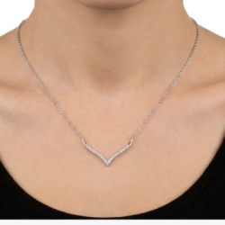Collar-plata-fino-circonitas-imagen-modelo-Enigma-plata