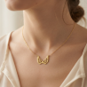 Collar-plata-alas-oro-imagen-modelo-Enigma-plata